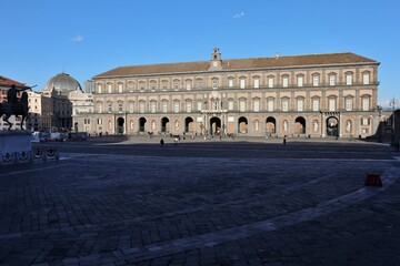 Obraz premium Napoli - Palazzo Reale in Piazza Plebiscito