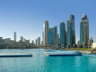 Fototapeta na wymiar Burj Khalifa park in Dubai
