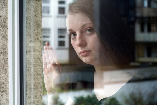 Teenage Girl In Corona Lockdown Suffers From Loneliness And Depression