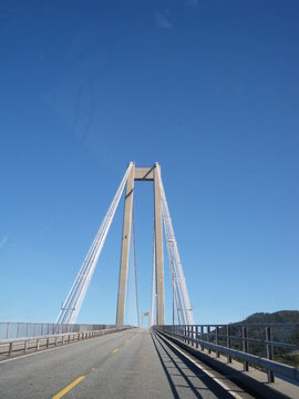 Atlanterhavsveien, Noruega. La carretera del Atl&aacute;ntico Norte. Realmente peligrosa en invierno peroa la vez espectacular.
