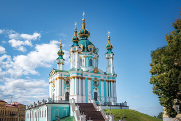 Fototapeta na wymiar St. Andrew's church - Kiev, Ukraine