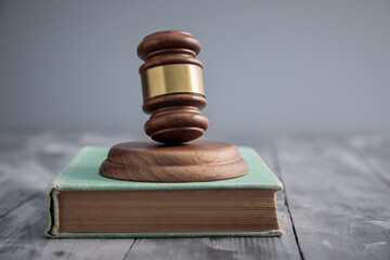 judge gavel on law book
