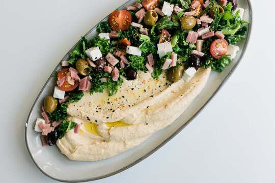 Healthy Hummus Salad Appetizer 