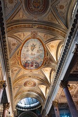 Obraz premium interior of the cathedral 