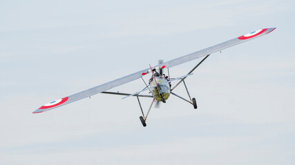 Training aircraft from the 30s of the last century with a high-wing parasol construction