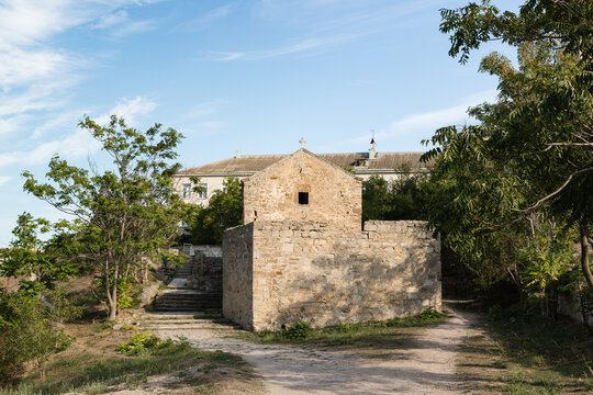 The Church of St. John the Evangelist, belonging to the buildings of the Genoese fortress of Quarantine Feodosia, was built in the XIV-XV centuries. Armenian religious building
