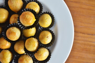 Nastard Pineapple Cookies