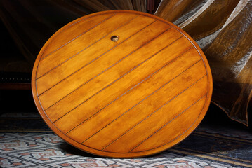 Cover for a wooden barrel.