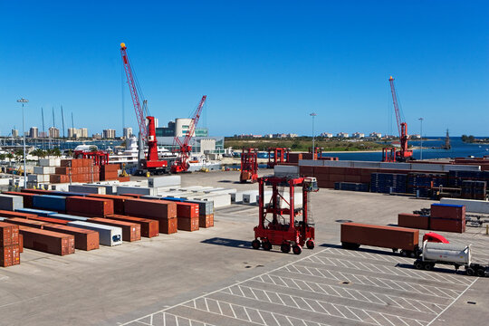 Commercial dock
