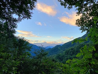 山の上から見た世界