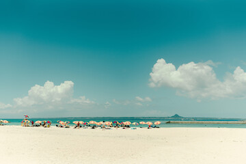 Okinawa, Sea, Parasols / 沖縄の海とパラソル