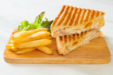 ham cheese sandwich with egg