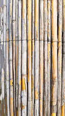 Hintergrund Vorlage Bambus Stangen Verkleidung grau gelb rau verwittert Template natur Material...
