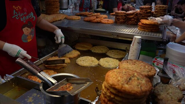 Korean traditional mung bean pancake, Street food in Korean market, Food made from healthy green beans, Simple snacks using green beans