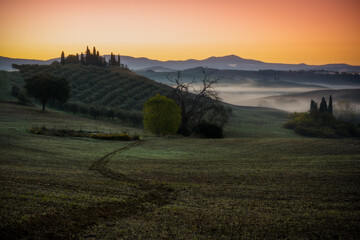 Belvedere farmhouse. Orcia Valley, Siena district, Tuscany, Italy, Europe.