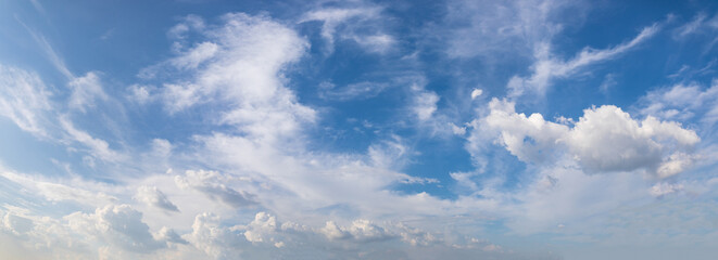 Fototapeta na wymiar Panorama or panoramic photo of blue sky and white clouds or cloudscape. for breathing concepts background.