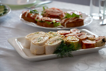 Meat loaf roll with garlic and pepper