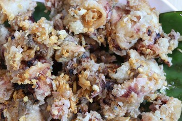 Crunchy deep fried squid in batter