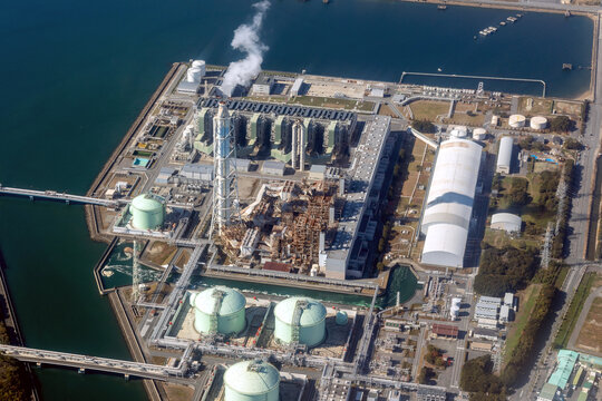 播磨臨海工業地帯の火力発電所