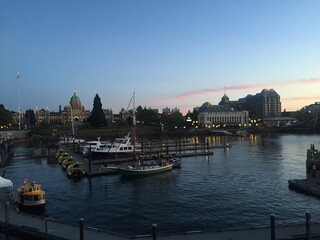 Naklejka premium 바닷가 야경