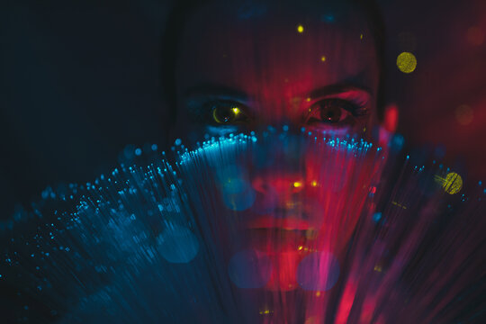 Galaktische Frau im cyber space