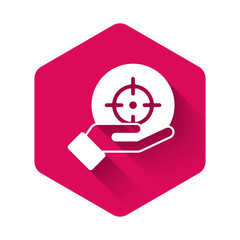 White Target financial goal concept icon isolated with long shadow background. Symbolic goals achievement, success. Pink hexagon button. Vector