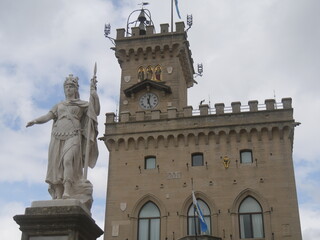 Fototapeta na wymiar San Marino, Statue of Liberty. It is sculpted in white marble by the sculptor Galletti and it represents a warrior with her head surrounded by a crown with three towers of the town.