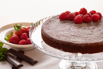 chocolate cake with raspberries