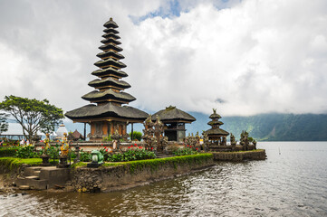 The temple complex Pura Ulun Danu Beratan