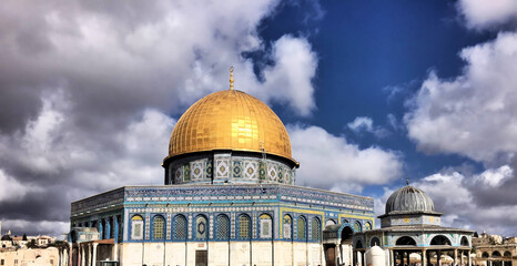 Obraz premium A view of the Dome of the Rock in Jerusalem