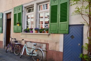 Fototapeta na wymiar Quaint Heidelberg Germany Street Scene 