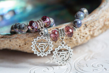 Fifth chakra symbol pendant bead bracelet - 422007282
