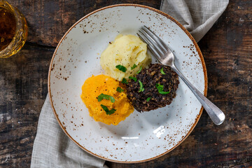Haggis, neeps and tatties