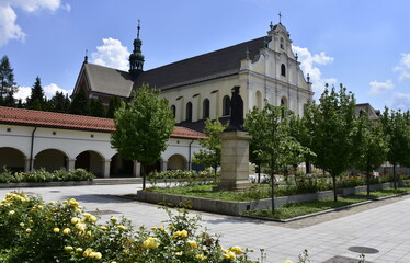 Klasztor i kościół w Mogile, dzielnica Nowa Huta, zabytek sakralny,