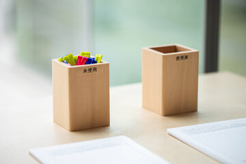 未使用のボールペン