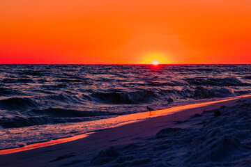 Fototapeta na wymiar Sunset Over the Gulf
