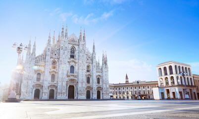 Fototapeta na wymiar The cathedral Duomo in Milan, Italy.