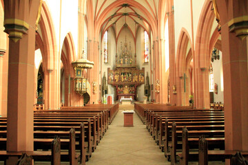Fototapeta na wymiar Tauberbischofsheim, Kirche St. Martin, Deutschland, Europa -- Tauberbischofsheim, Church St. Martin, Germany, Europe