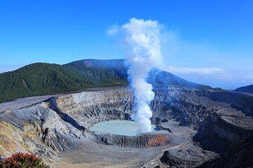 Volcan poás au Costa Rica
