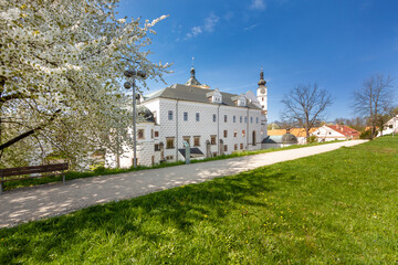 Fototapeta na wymiar Renaissance castle in town Pardubice