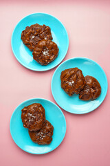 Chocolate cookies with sea salt