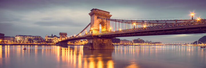 Czechenyi Chain Bridge in Budapest, Hungary, early in the mornin
