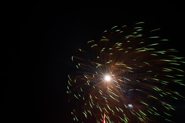 fireworks in the night sky fogos de artifício ano novo em Marataízes ES Brasil
