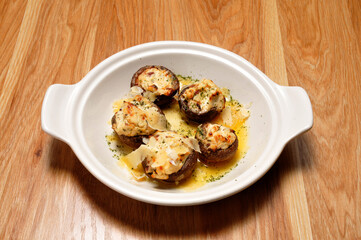 Delicious Stuffed Mushrooms