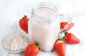 Protein strawberry shake