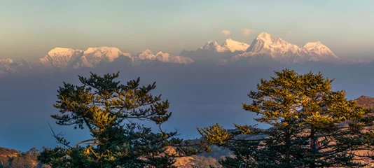 Papier Peint photo autocollant Makalu Une large vue panoramique sur le mont Everest depuis Sandakphu