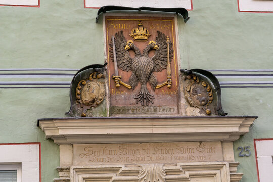 Altes Wappen in der Gelbinger Gasse