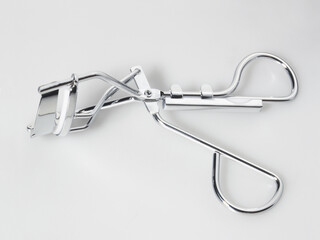 Top view of metal eyelash curler