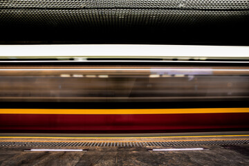 metro rondo ONZ © kamil