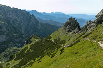 Naklejka premium mountain landscape, mountain view, hiking trails